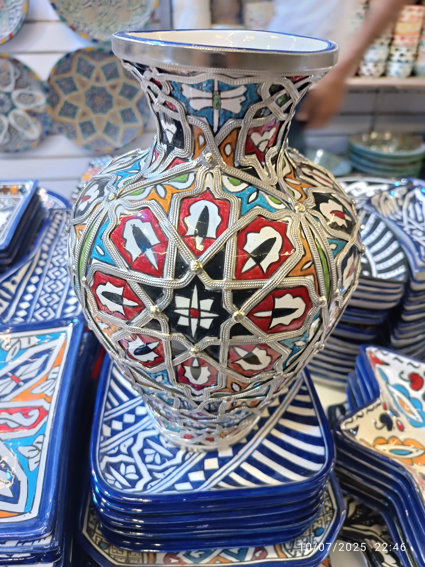 Handcrafted White Clay Vase Inlaid with Nickel & Silver – Traditional Moroccan Elegance