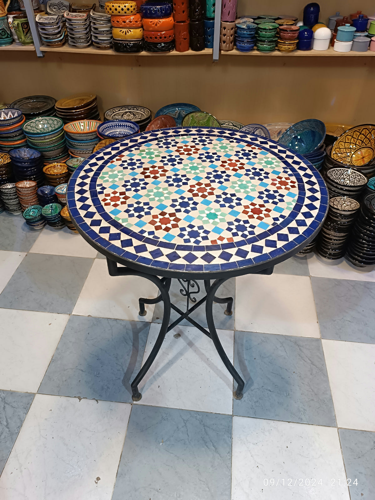Handmade Moroccan Mosaic Table from Fez – Outdoor Zellige Patio & Garden Table