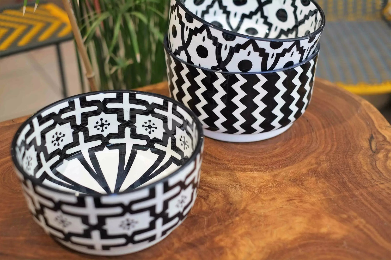 Salad bowls
