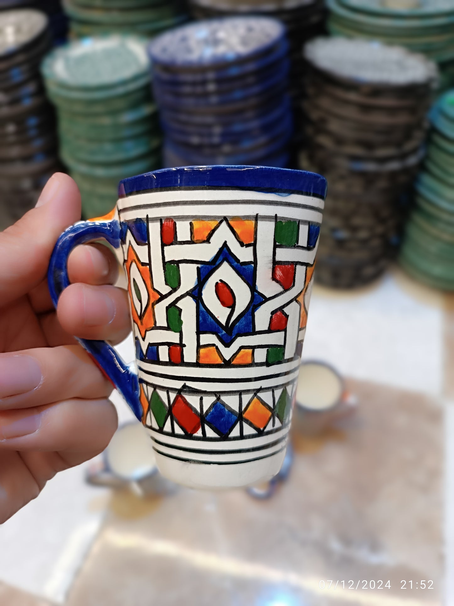 Set of 6 handmade and hand-painted Fes mugs / 6 large