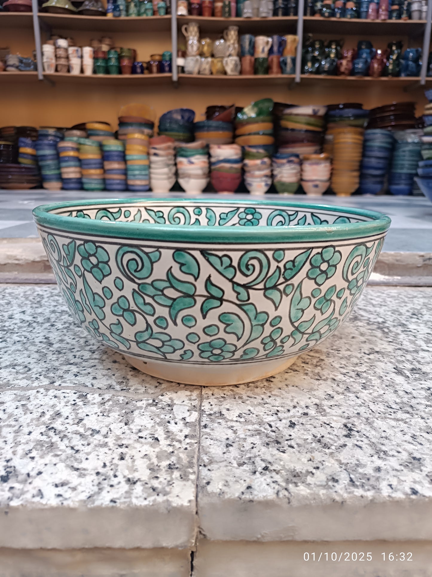 large salad bowl handmade and hand painted from Morocco width 30 cm