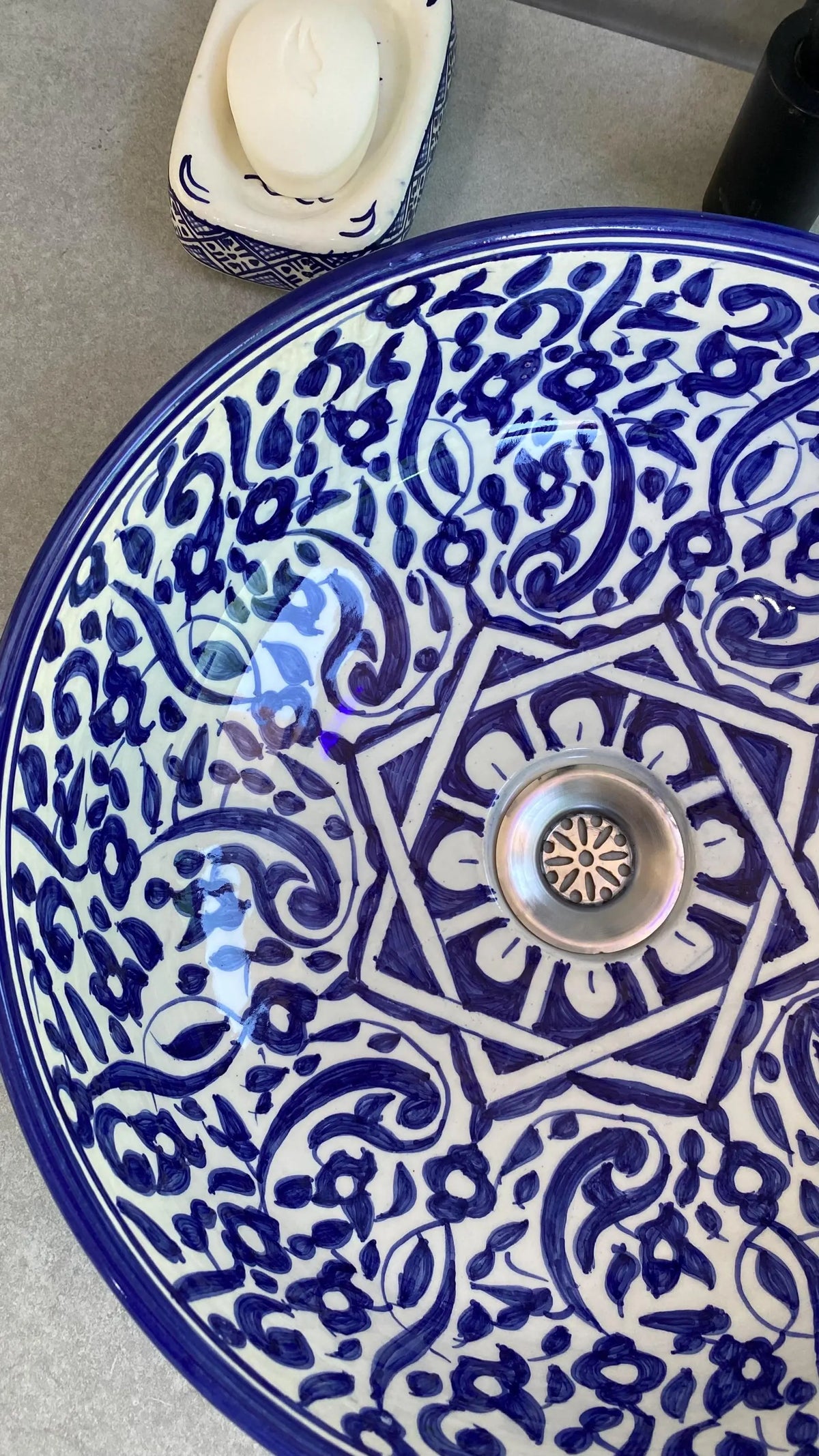 Hand-Painted Moroccan Ceramic Bathroom Sink – Blue & White
